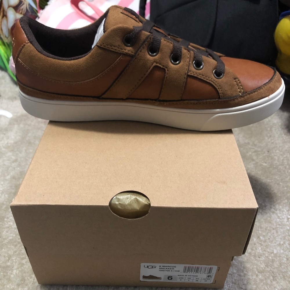 UGG sneaker